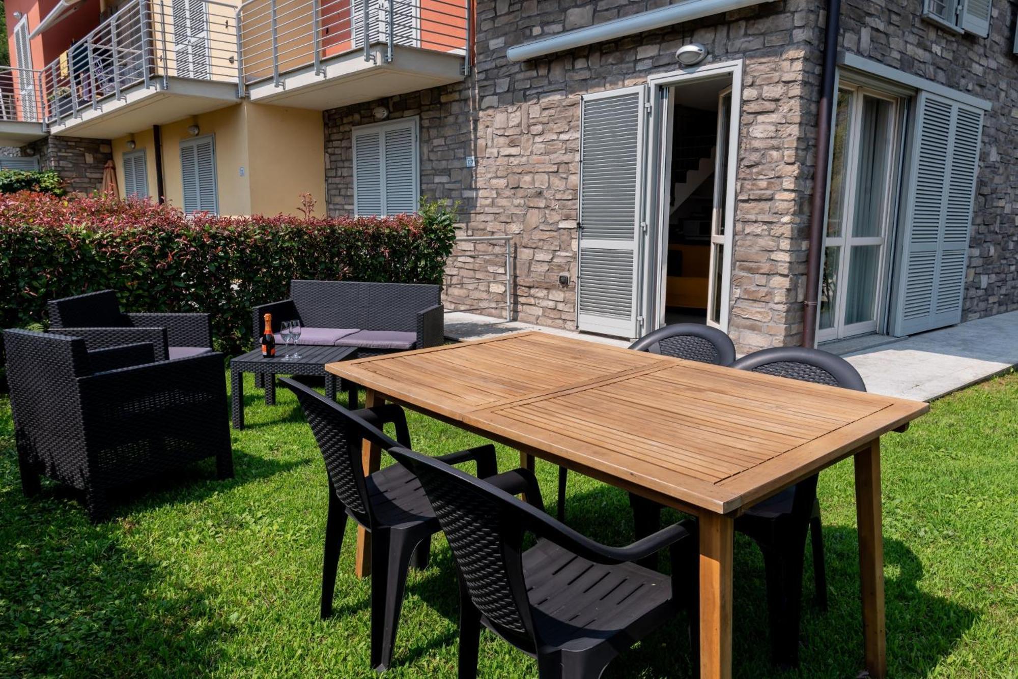 Sant'Anna Villetta Giardino - Pianello Del Lario By Lovecomo Exterior photo